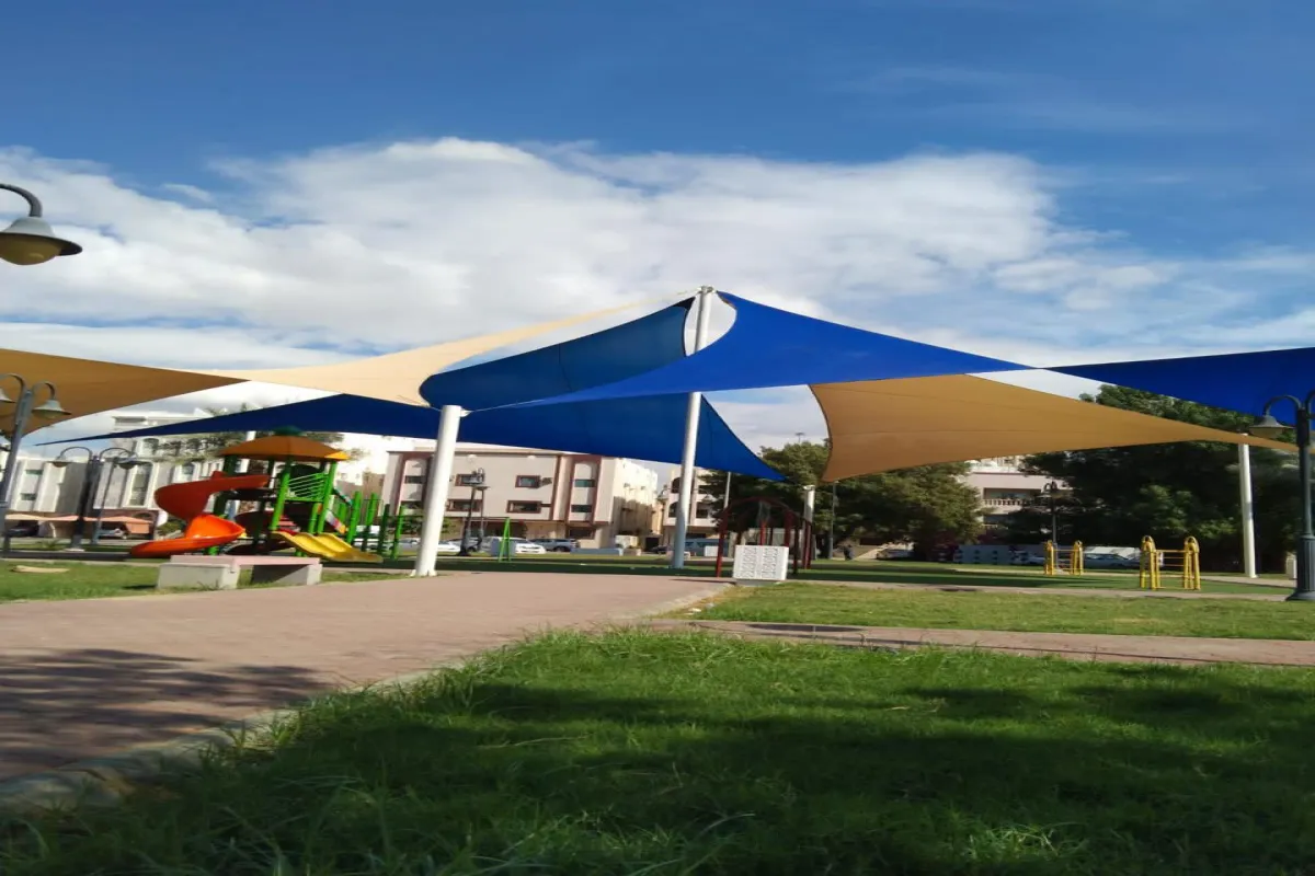 مظلات حدائق شد إنشائي