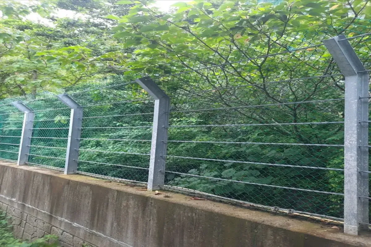 حلول الظل لتركيب وتوريد جميع انواع الشبوك